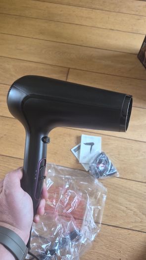 Philips DryCare ThermoProtect 2100W Hairdryer HP8230 Brand New in Box