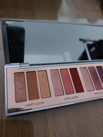 Charlotte Tilbury- Bejeweled Eyes to Hypnotise