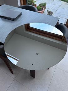 Round Mirror