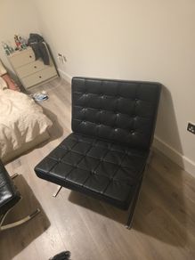 Barcelona Style Single Seater Black