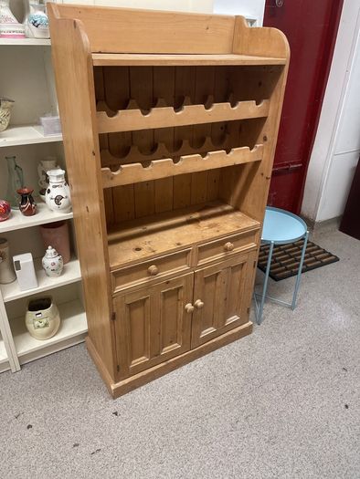 pine dresser