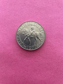 GREAT BRITAIN 1977 Silver Jubilee Crown