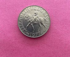 GREAT BRITAIN 1977 Silver Jubilee Crown