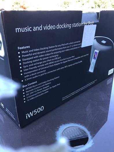 I Want It iW500 docking speaker