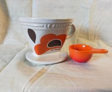 Le Creuset Orange Coffee Pour Over