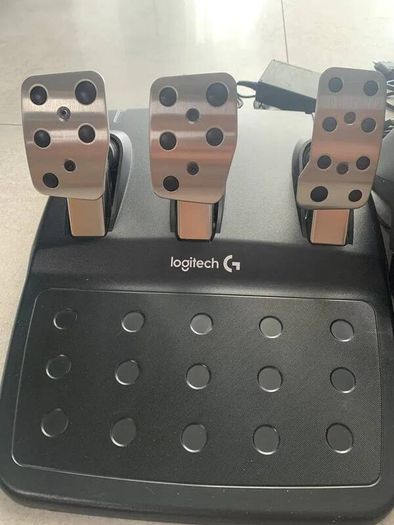 Logitech G29