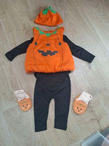pumpkin costume