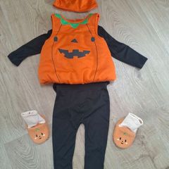 pumpkin costume