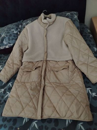 beautiful new designer carraig Donn coat