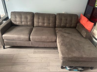 Reversible L shaped sofa