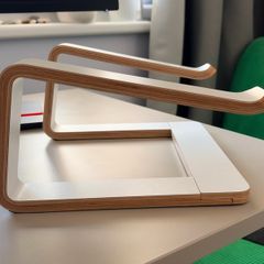 laptop stand