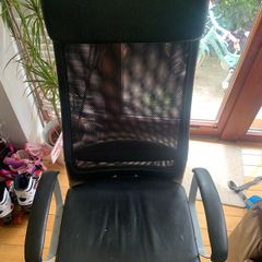 Office Swivling Chair in perfect condition