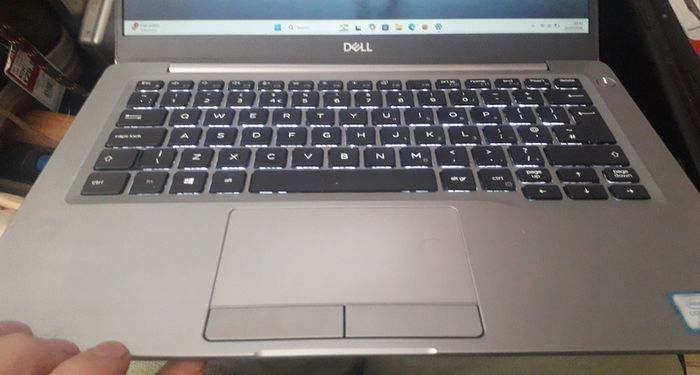 DELL i7 8gen Windows 11 Laptop - 13.3 16gb ram 256gb - School Uni Office Minecraft ++Free Delivery++
