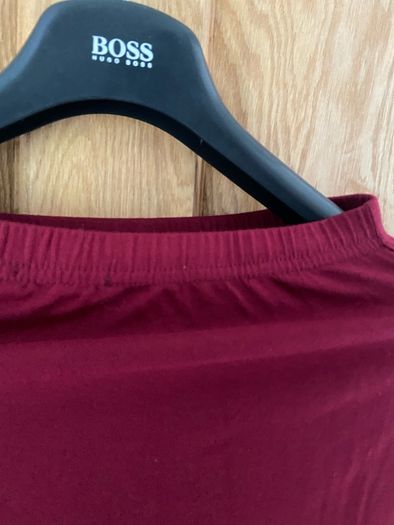 Boohoo light skirt