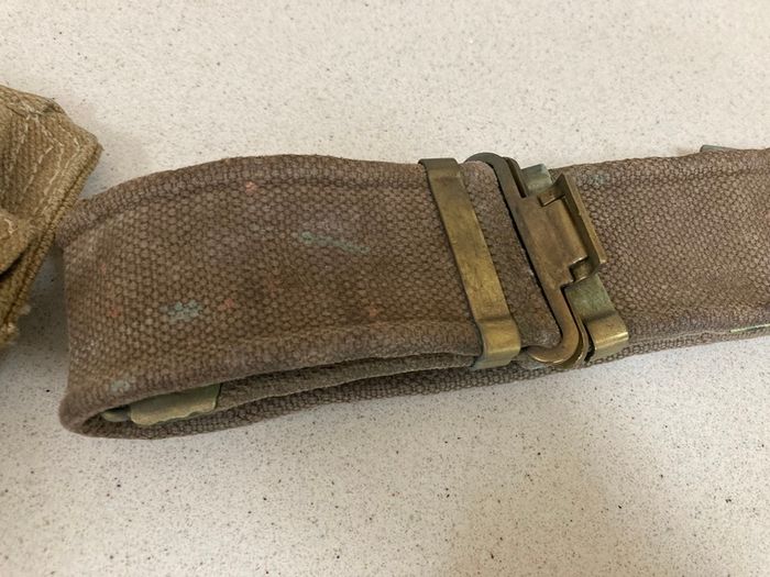 Italian Infantry Army Belt and Ammo carrier