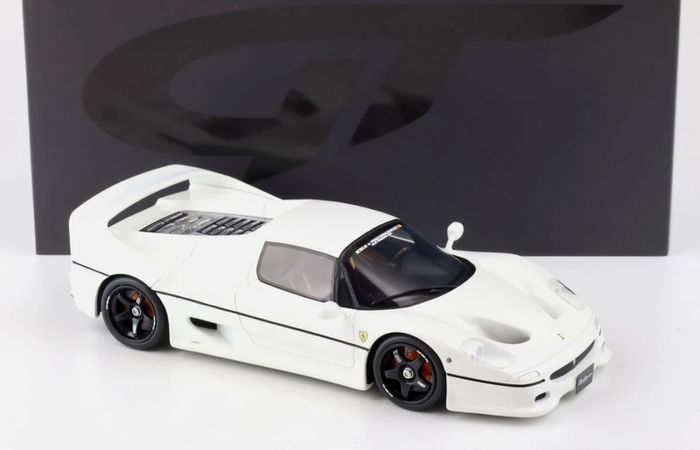 Ferrari F50 Liberty Walk LB Performance 2013 - 1/18 - NEW in BOX