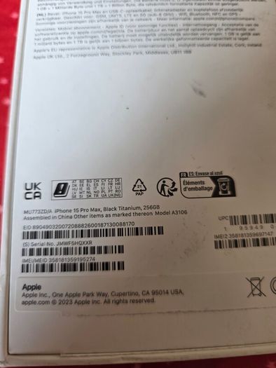 Empty box for iPhone 15 Pro Max