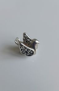 Retired Chamilia peace dove 925 sterling silver charm