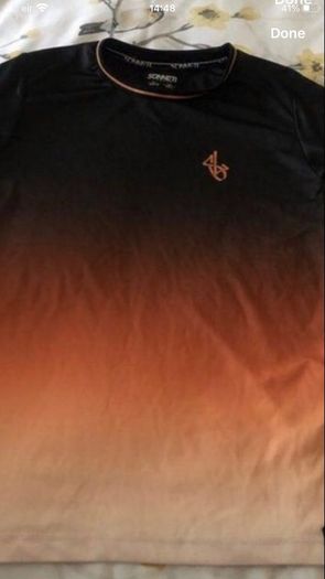 Boys teeshirt age 8/10