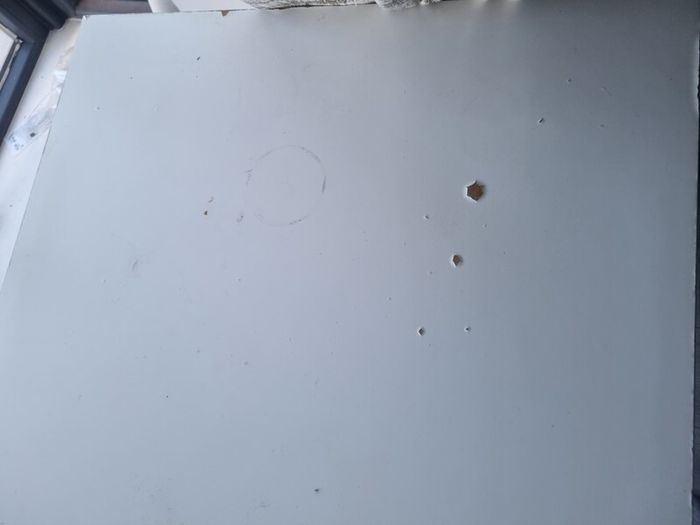 Desk.
