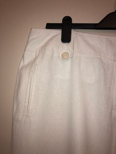 White linen trousers (size 18)
