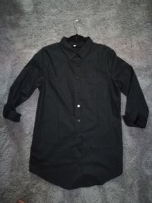 Elegant longline shirt with pockets