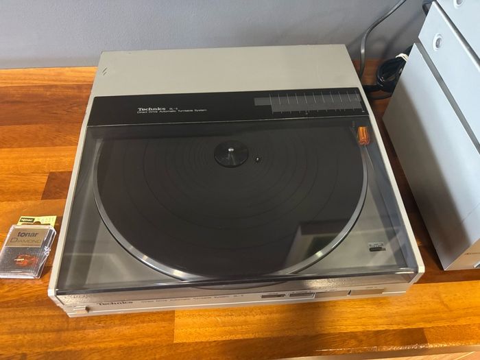 Vintage Technics Stereo System 5