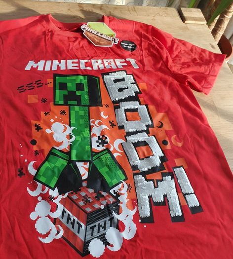 New Tags Minecraft  Tshirt Fantastic Reverse Sequin Boy/girl  Age 12/13 Yrs