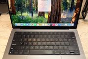 Apple MacBook Pro 14 2021 - M1 Pro 16Gb RAM 512Gb
