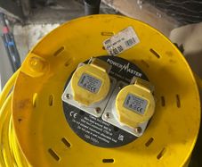 110v extension lead reel