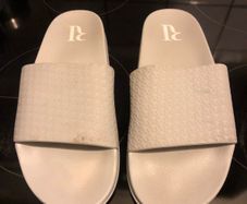 Mens river island flip flops size 7 like new