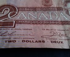 Canadian Two Dollar Bill. Thiessen-Crow 1986. (Price reduction)