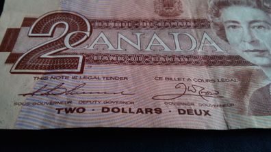 Canadian Two Dollar Bill. Thiessen-Crow 1986. (Price reduction)