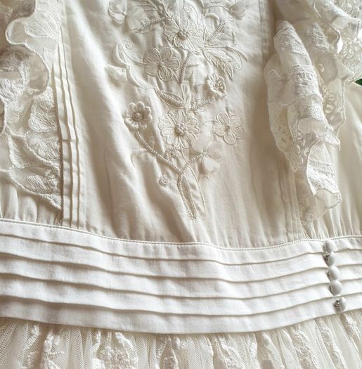 New with Tags M&S Beautiful Dress / Communion/ Flower Girl / Special Occassion Dress