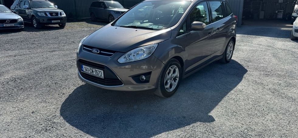 Ford Grand C-max 1.6TDCi Zetec.7 seat..NEW NCT