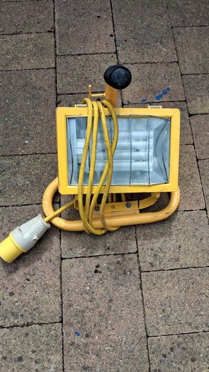 110V Light