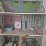 Doll house Image 2