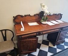 Hall table