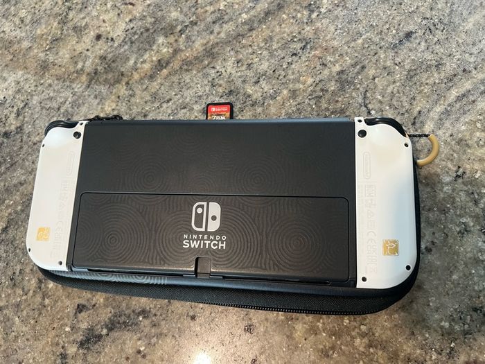 Nintendo Switch OLED Totk