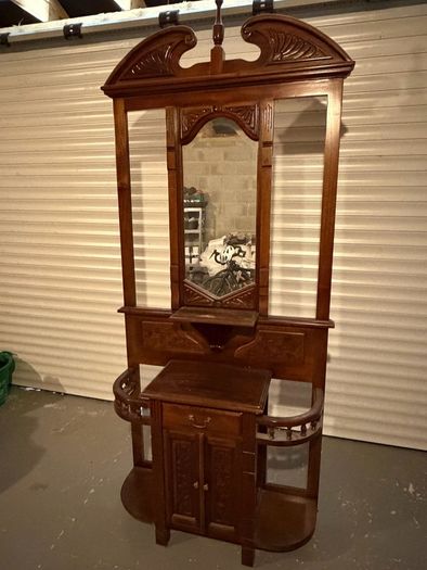 Victorian Hall Tree