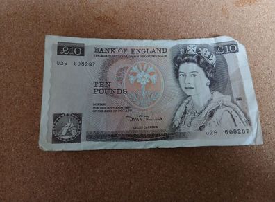 Vintage English 10 pound note