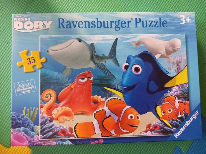 Disney Finding Nemo/Dory puzzle jigsaws