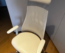 IKEA JARVFJALLET Office Chair Grann White Armrests