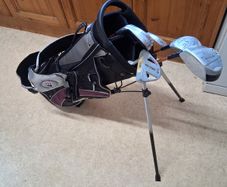 Golf Clubs.US Kids Golf Set For Right Handed 8 To 9 Yesr Old. Collect In Dublin Or Receive Via Post.