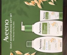 Aveeno Gift Set
