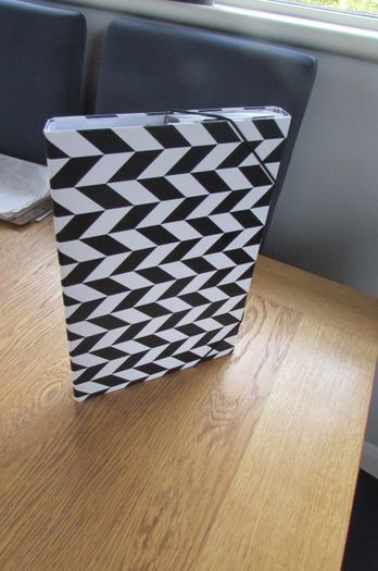 A4 Monochrome File Box for Sale