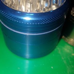 Metal Herb Grinder blue clear top 3 layer 2 for 25