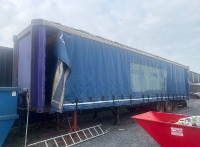 Curtain Sider container for sale
