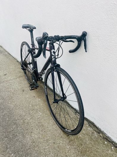 Giant Liv avail 1 road bike