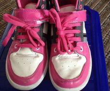 Girls boots